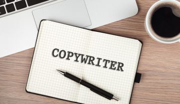 Viet Solution tuyển gấp Copywriter